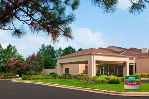 Image of Courtyard by Marriott Huntsville University Drive