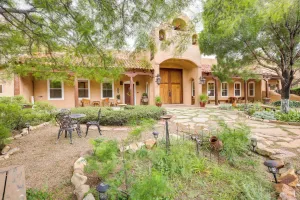 Image of Los Cerrillos Hillside Hacienda on 65 Acres!