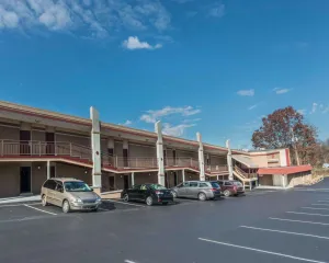 Image of Econo Lodge
