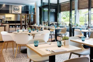Image of Courtyard by Marriott Toulouse Airport
