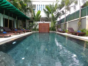Image of Central Night Hotel
