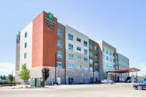 Image of Holiday Inn Express & Suites Onalaska La Crosse Area by IHG