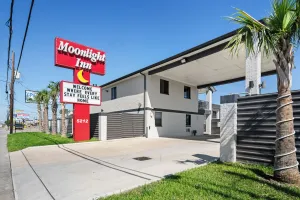Image of Moonlight Inn - Houston I-45 & Airline
