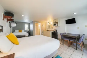 Image of Riverwalk Inn