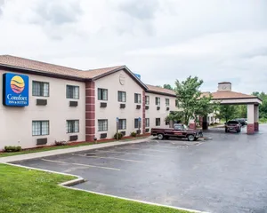 Image of Comfort Inn & Suites