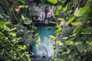 Image of Manon Les Suites Guldsmeden