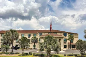 Image of Comfort Inn & Suites Panama City North