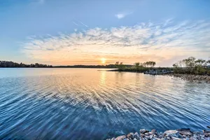 Image of Rustic Keosauqua Gem Fire Pit and Lake Sugema Views