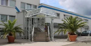 Image of Lindemann Hotel
