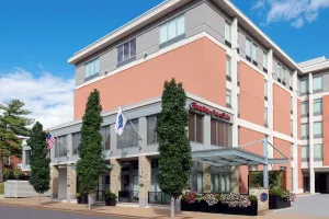 Image of Hampton Inn & Suites Clayton/St. Louis-Galleria Area