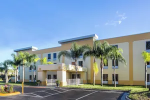 Image of La Quinta by Wyndham Orlando Universal area - Free Shuttle to Universal