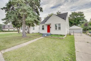 Image of Pet-Friendly Southfield House with Ping-Pong Table!