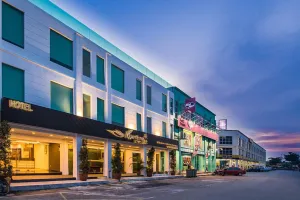 Image of The Riverfront Hotel