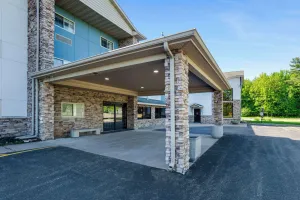 Image of Comfort Inn & Suites Weston - Wausau