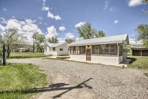 Image of Idyllic Gem Screened Porch, half Mi to River!