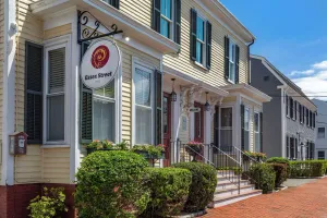 Image of Essex Street Inn & Suites, Ascend Hotel Collection