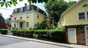 Image of Yankee Peddler Inn