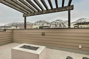 Image of 3-story Provo Townhome: 1 Mi to Byu!