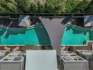 Image of Mantra Aqueous on Port