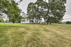 Image of Charming Farmhouse with Pool and Fishing Pond!