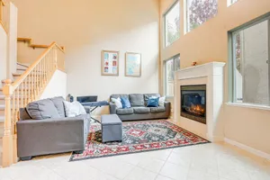 Image of Modern California Escape Near Kayaking & Downtown!