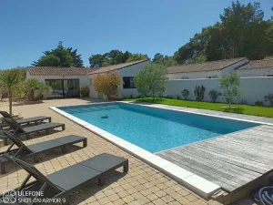 Image of Charming Villa in Le Bois-plage With Private Pool