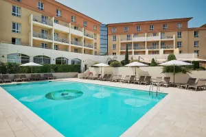 Image of Hôtel Birdy by Happyculture