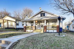 Image of 1 Mi to Tulsa Arts District: Updated Home w/ Deck!