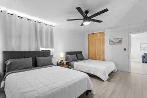 Image of Bay Harbor Sunset Apt 5A