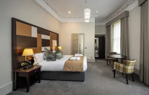Image of Albany Hotel