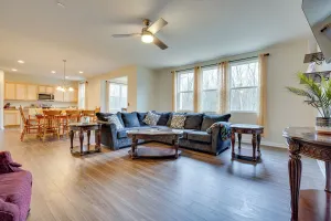 Image of 25 Mi To Columbus Pet-Friendly Family Home!