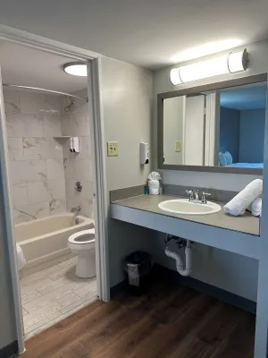 Image of Whalers Inn and Suites