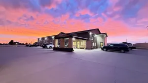 Image of clarion hometown inn