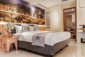 Image of Grand Viveana