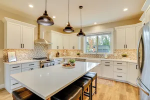 Image of Spacious Donnelly Family Home w/ Private Hot Tub!