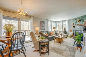 Image of Wintergreen Resort Condo: Deck & Golf Course Views