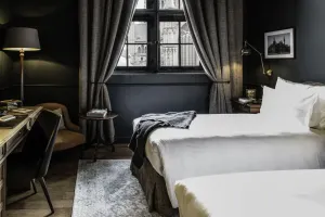 Image of 1898 The Post