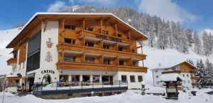 Image of Hotel Cresta