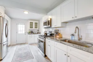 Image of Walk to Campus & Palmer Square: Dtwn Townhome