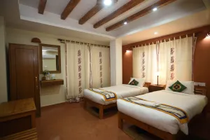 Image of The Exotic House