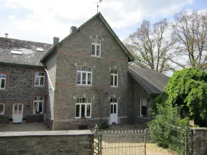 Image of Large cozy cottage with home cinema
