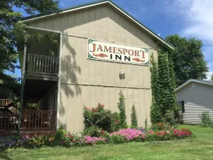 Image of Jamesport Inn