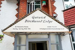 Image of Gatwick Birchwood Lodge with Holiday Parking