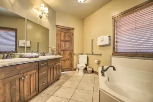 Image of Luxurious Cedar City Getaway 32 Mi to Brian Head!