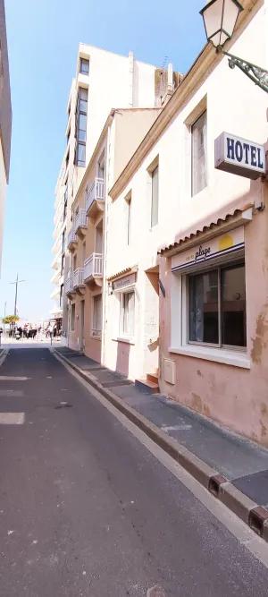 Image of Hotel & Cantine De La Plage