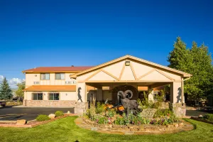 Image of Alpine Inn & Suites Gunnison