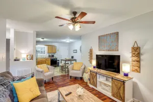 Image of 3 Mi to Cherokee Reservoir: Blue Haven Bungalow