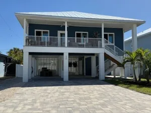 Image of New Stilt Home: Heated Pool, Near Beach & Times Sq