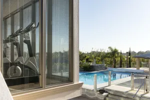 Image of Swan River Hotel