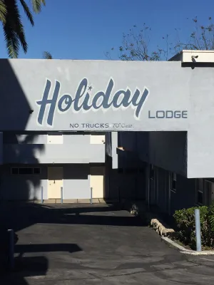 Image of Holiday Lodge